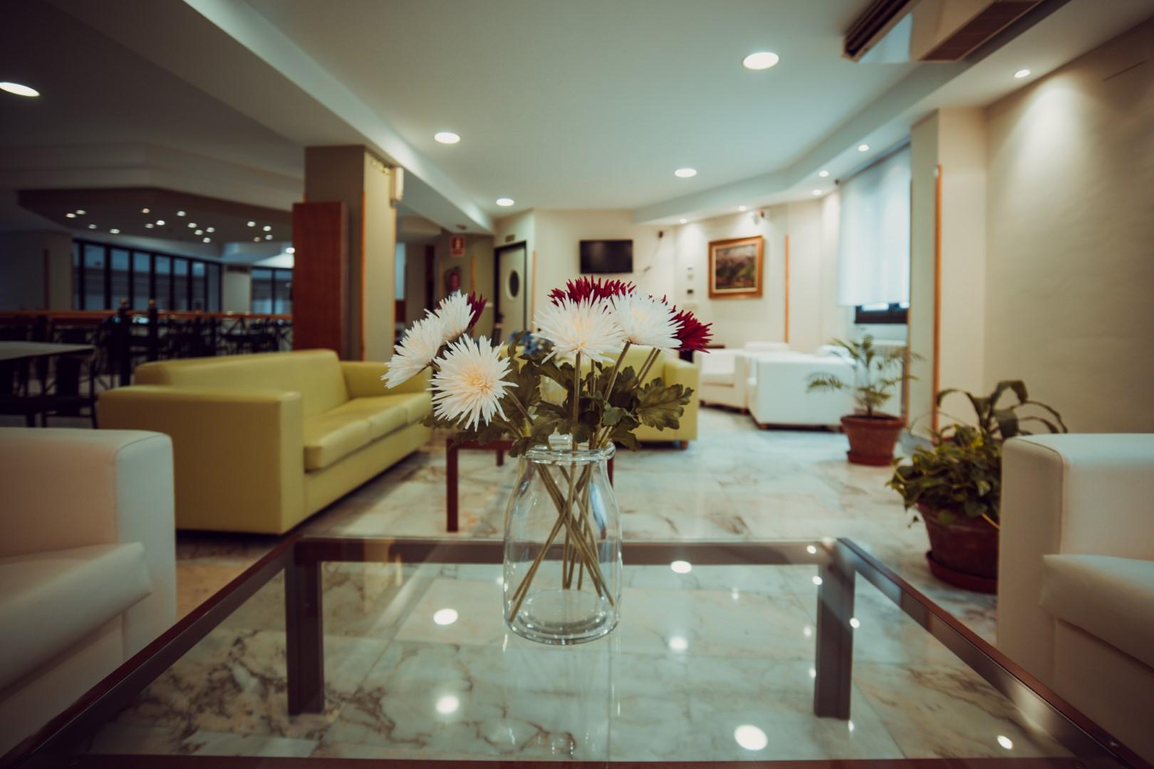 Hotel Astures Oviédo Exterior foto